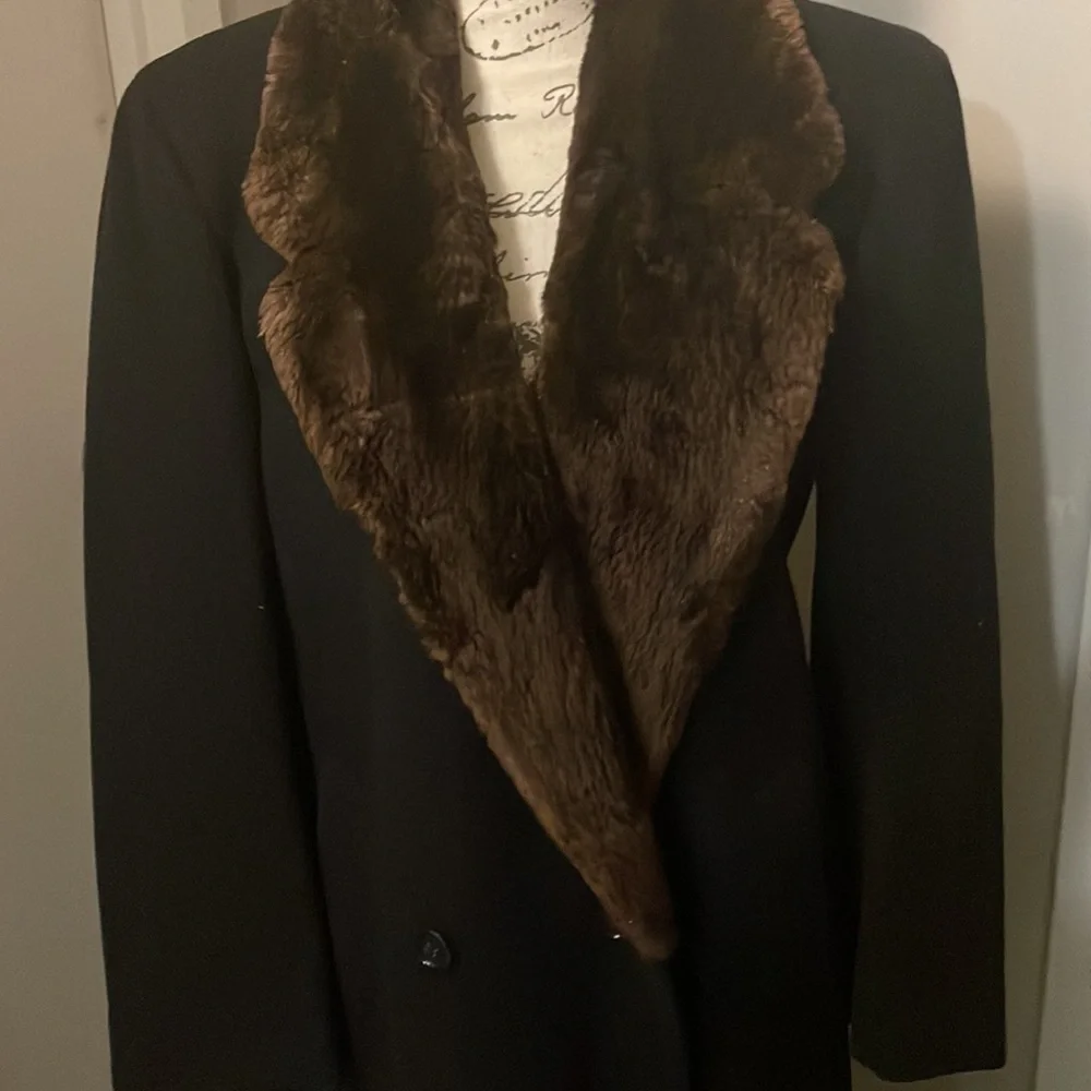 Vintage All WOOL Fur collar warmest Coat MADE IN CANADA SALE - Picture 1 of 13